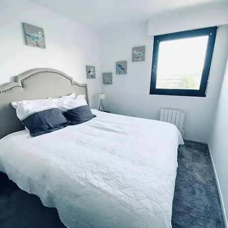 Apartment Cosy Pres Du Metro Croix